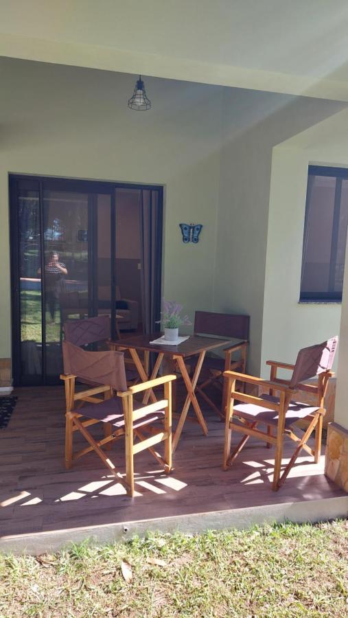 Casa De Huespedes Mariposa En Manantial Countryclub Apartment Hohenau Exterior photo